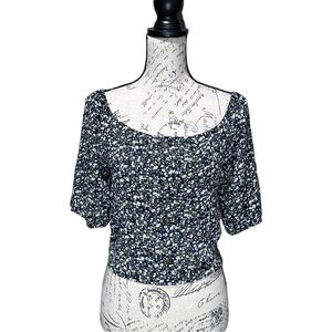 Active USA Navy Blue Floral Top Size Large NWT